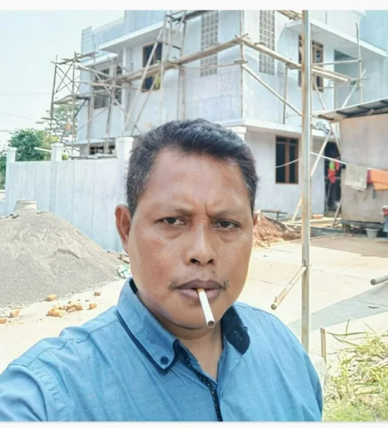 Sewa Mobil {je_sewa-mobil_nama_mobil} Jakarta - Bens Car Rental