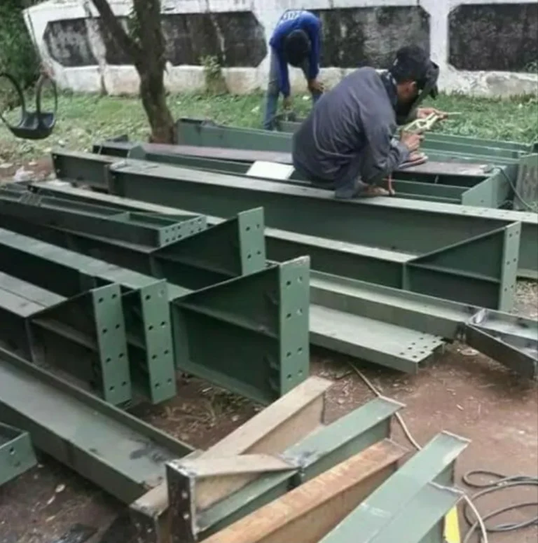 Sewa Mobil {je_sewa-mobil_nama_mobil} Jakarta - Bens Car Rental